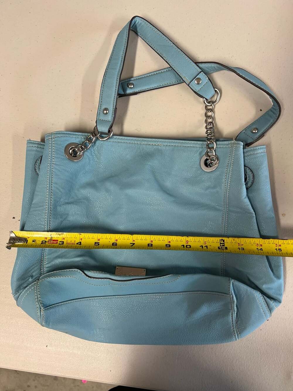 Gloria Vanderbilt Light Blue Leather Turnlock Chain Tote